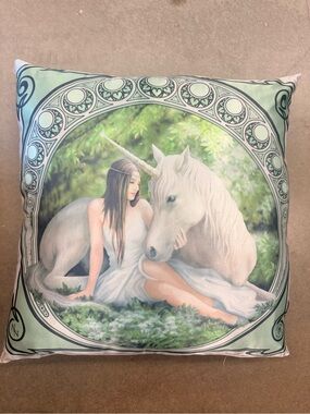 Silk White Unicorn & Maiden Decorative Throw Pillow - Mint Accent
